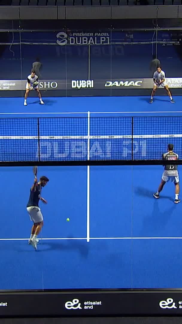 Beautiful drop shot by Huete