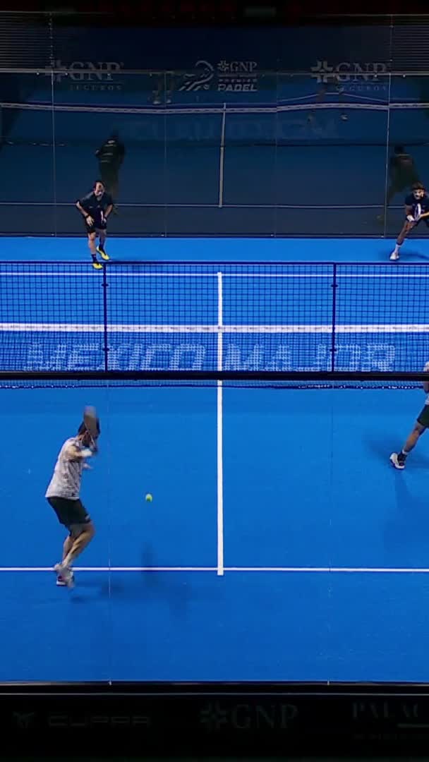 Amazing drop shot by Miguel Deus