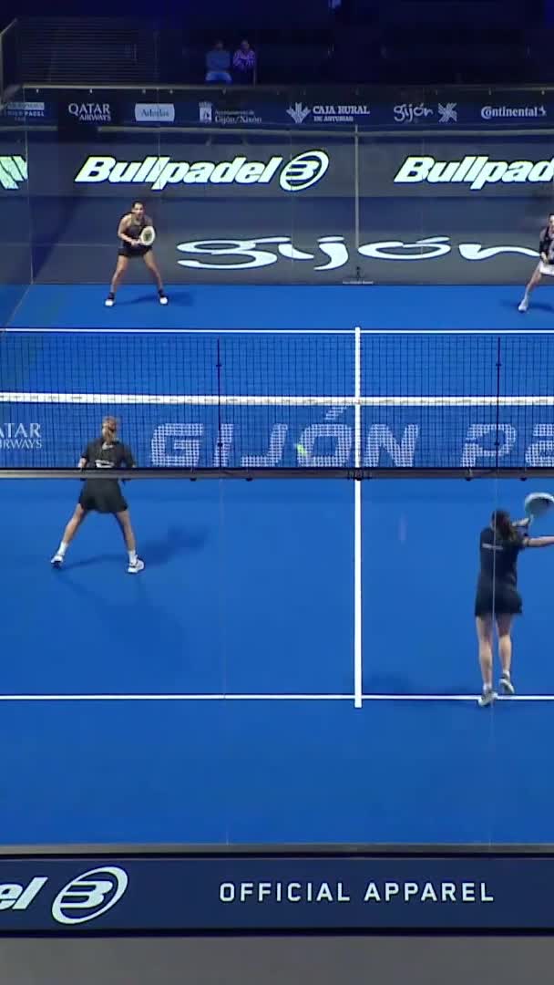 Nice forehand shot by Sanchez from the glass