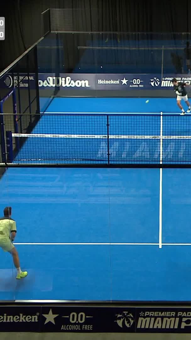 Break point by Guerrero & Navarro