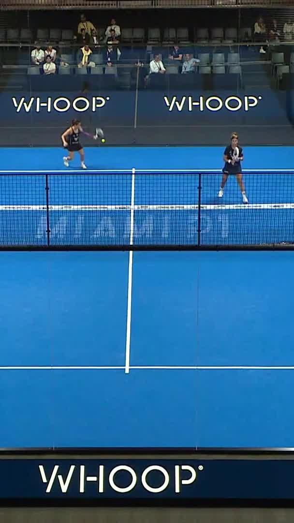 Great cross-court smash by Josemaría to close out the game
