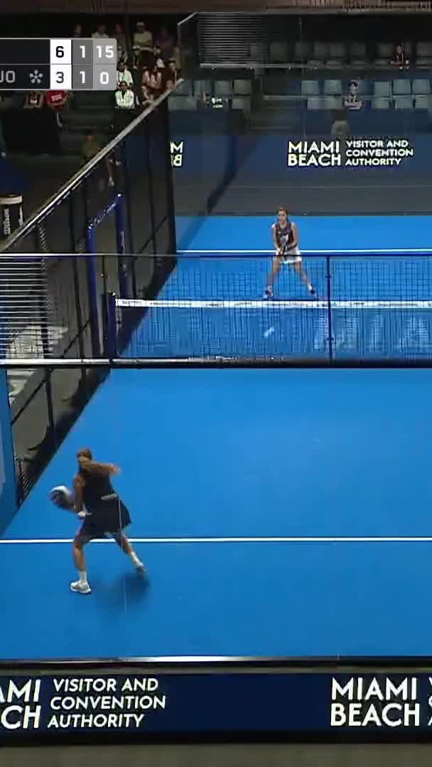 Nice backhand shot by Brea