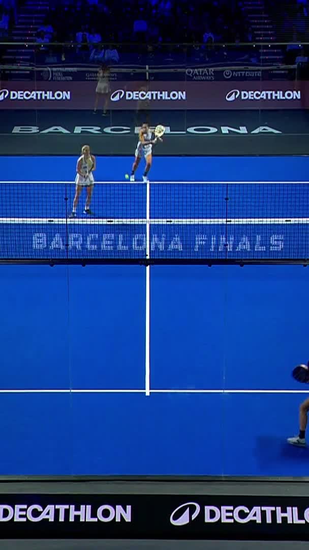 Fantastic x3 by Virseda sets the table for the match point