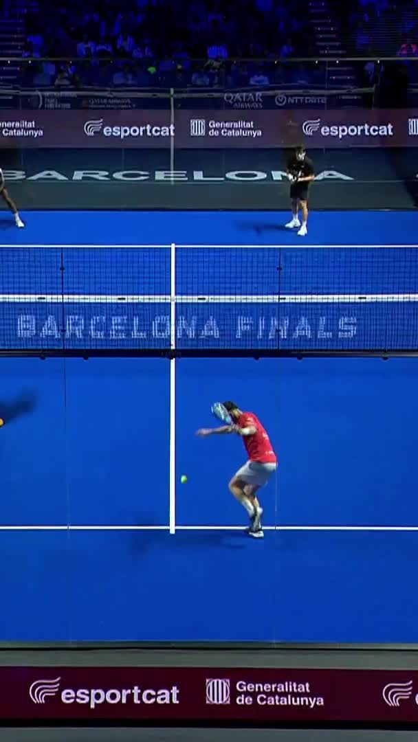 Incredible winning shot by Coello from outside the court