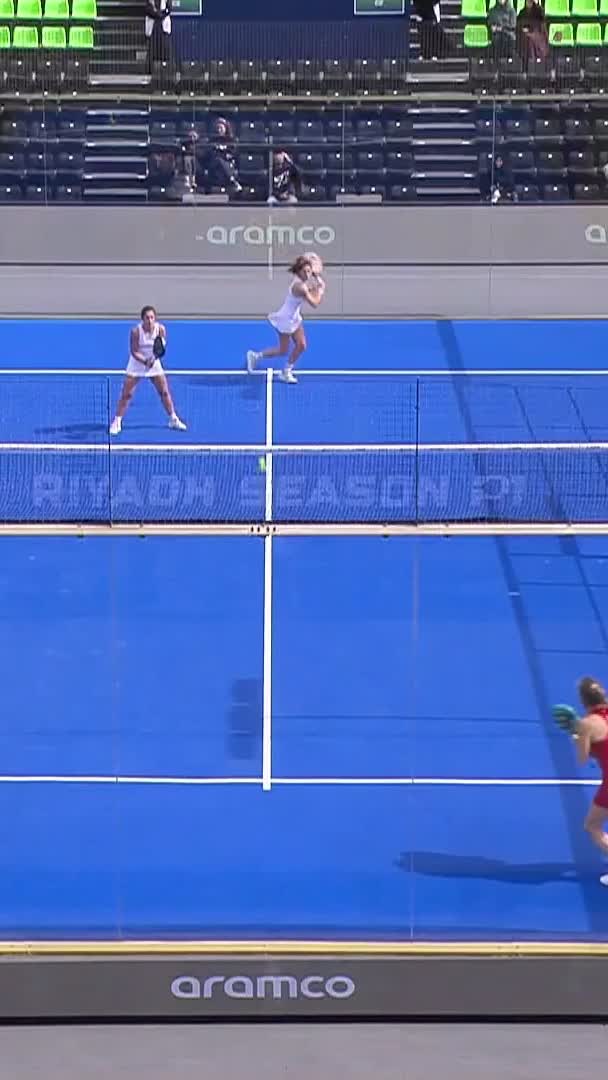 Amazing smash by Goenaga