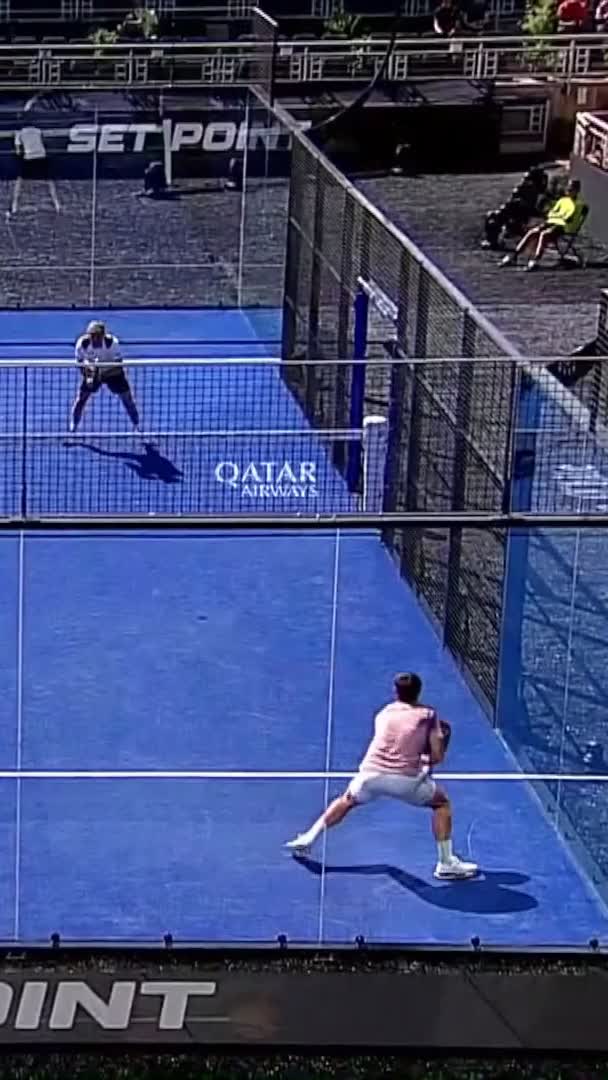 X4 by Stupaczuk wins the set point
