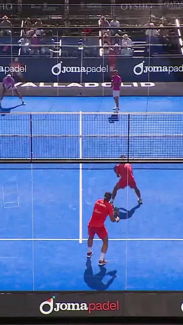 Beautiful backhand x3 from Chingotto