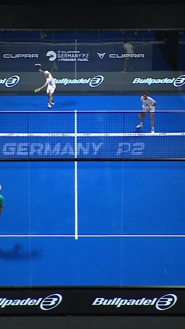 N. Deus saves the point from outside of the court